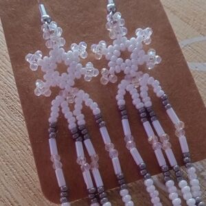 Chic Snowflake Beaded Earrings